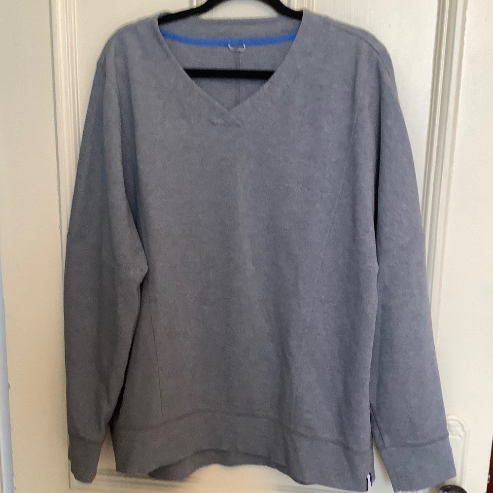 Kit and Ace V-neck Long Sleeve Top 25” PTP